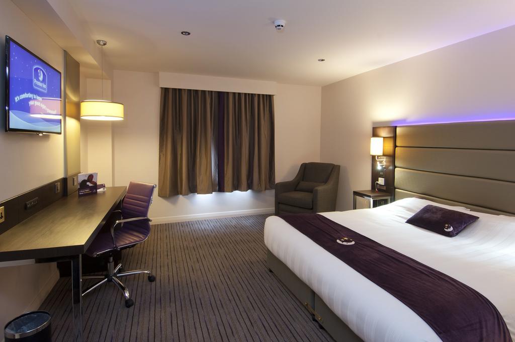 Premier Inn London Croydon West - Purley A23 Ruang foto
