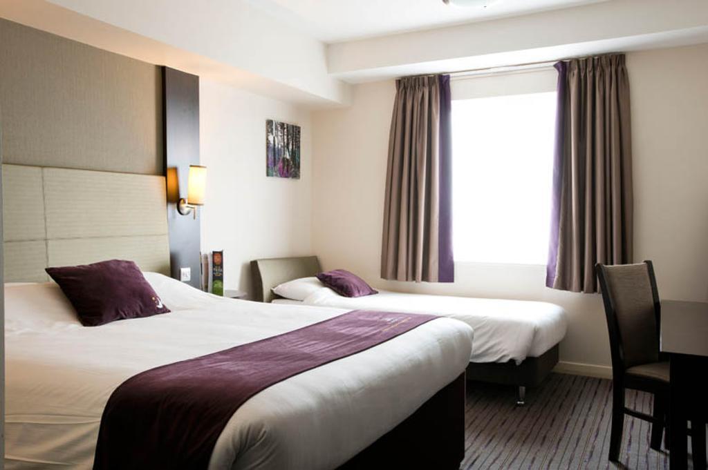 Premier Inn London Croydon West - Purley A23 Ruang foto