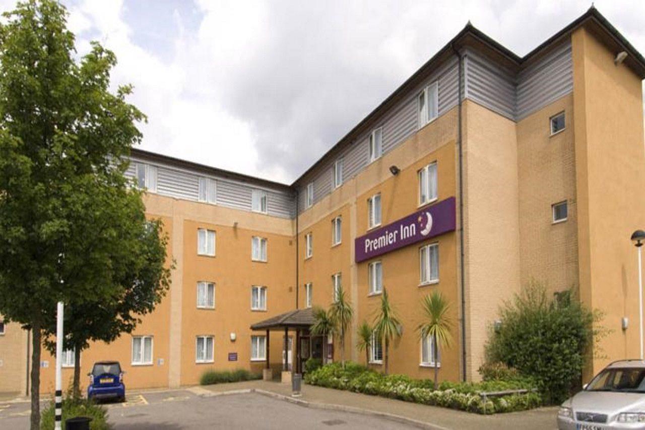 Premier Inn London Croydon West - Purley A23 Bagian luar foto