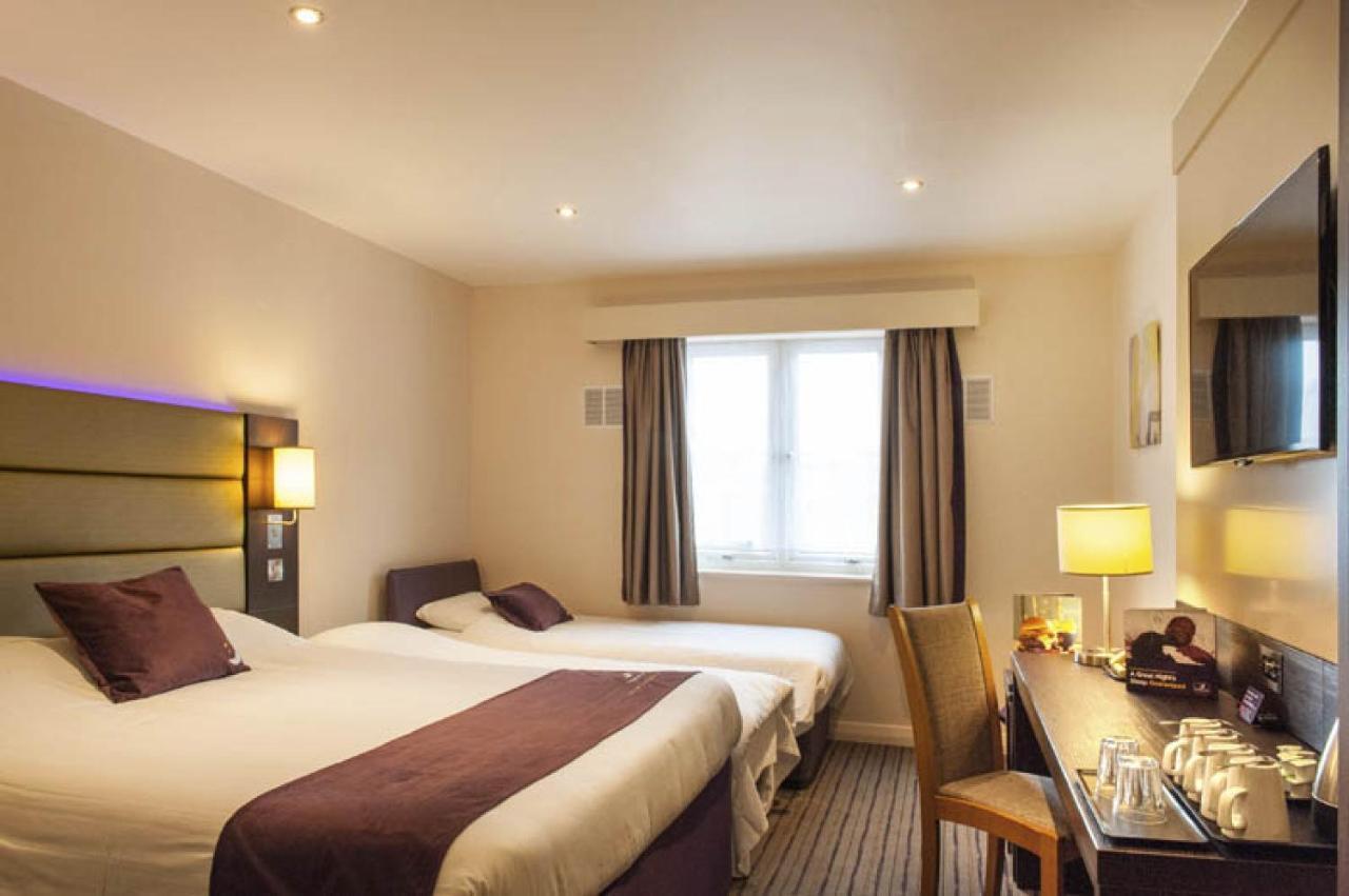 Premier Inn London Croydon West - Purley A23 Bagian luar foto